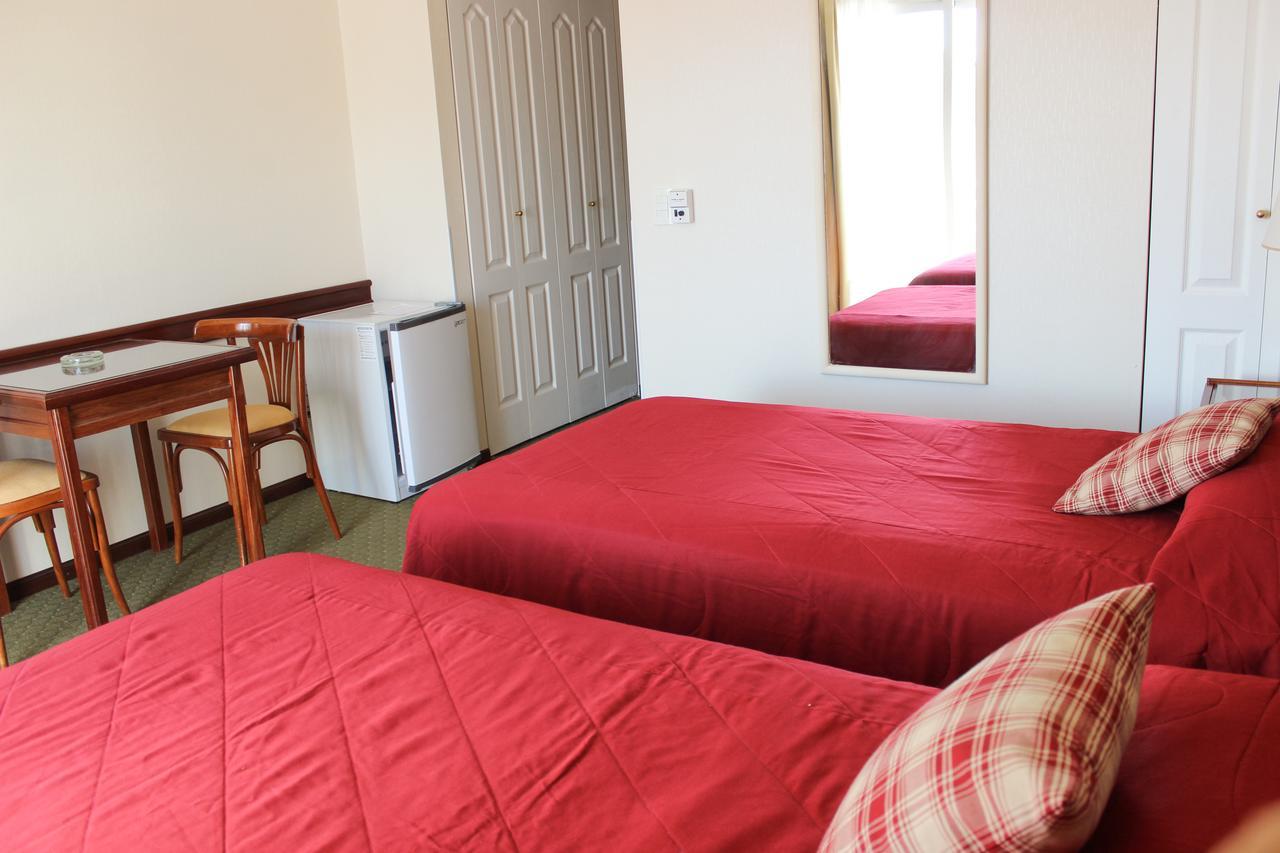 פינהמאר Hotel Reviens חדר תמונה