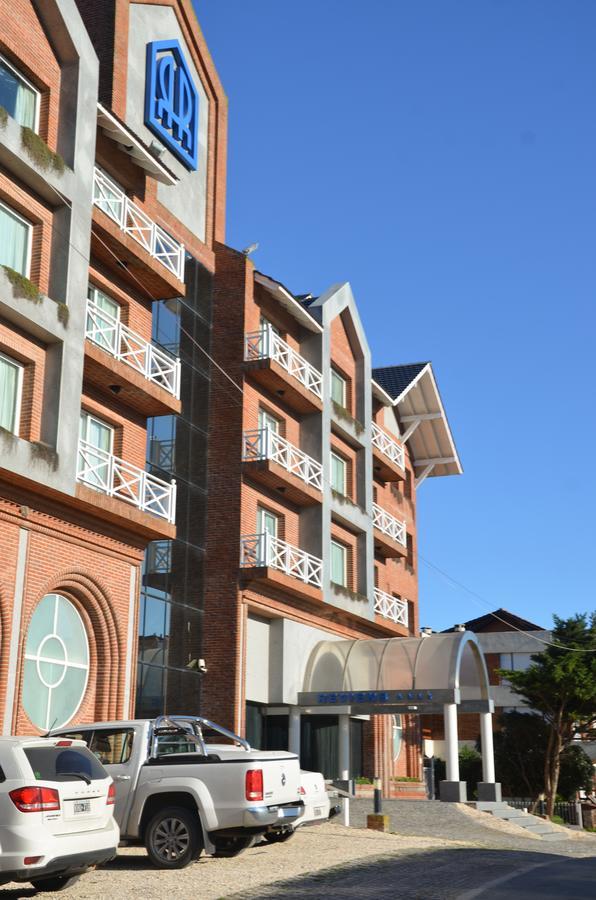 פינהמאר Hotel Reviens מראה חיצוני תמונה