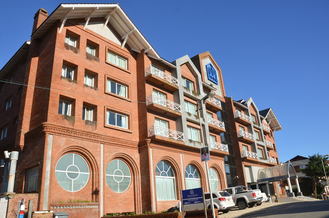 פינהמאר Hotel Reviens מראה חיצוני תמונה